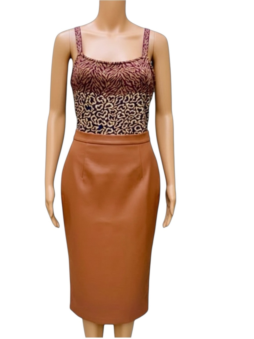 St. John Collection animal print top Sz m - Picture 6 of 12